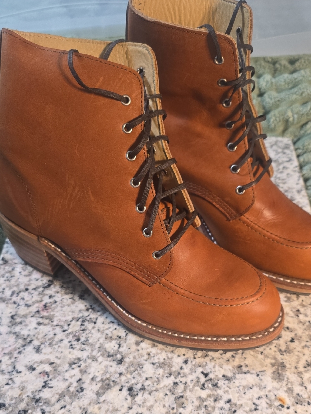 Red Wing 3404 Clara